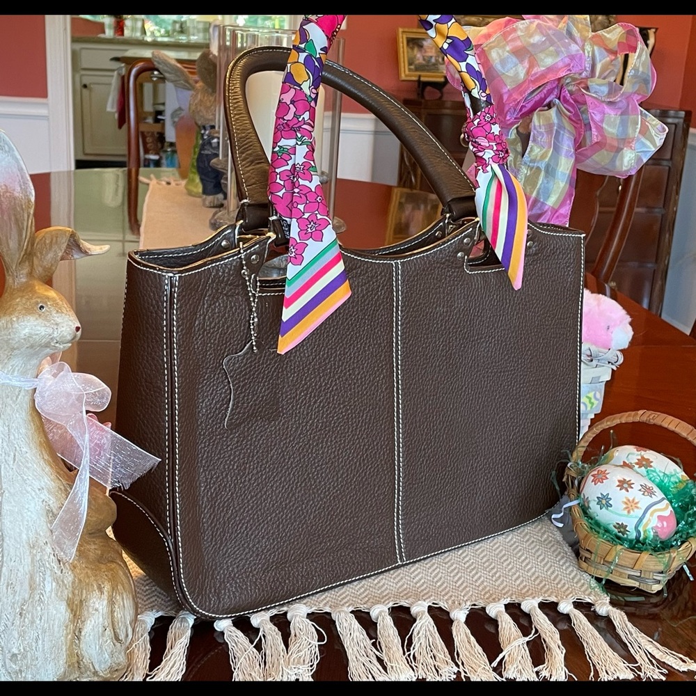 Chic Brown Leather Satchel - Picture 2 of 9